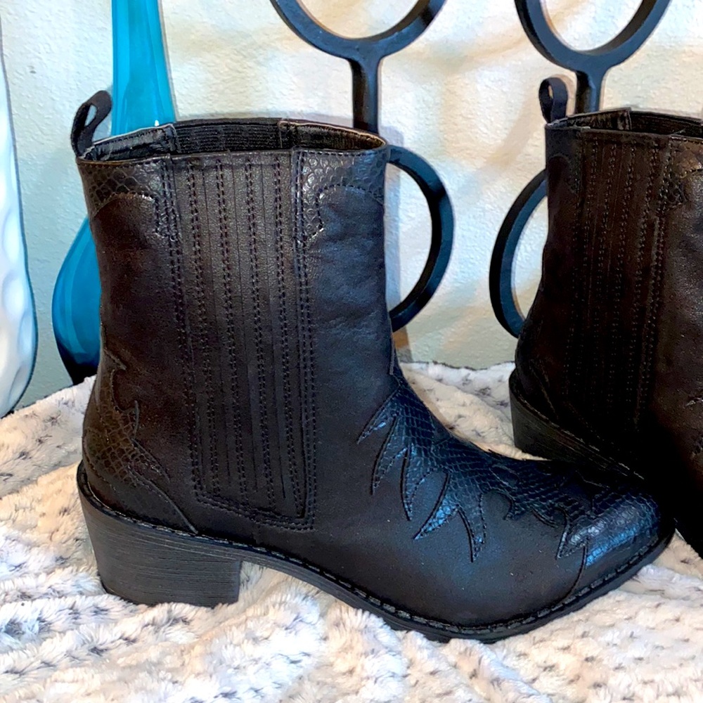 Coconuts by Matisse CASSIDY 7.5 Cowboy boots